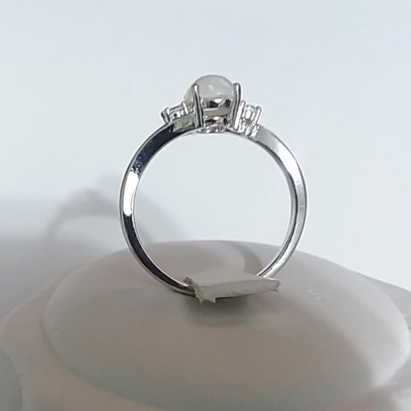 Woman's White Opal Ring - Picture 6 of 6
